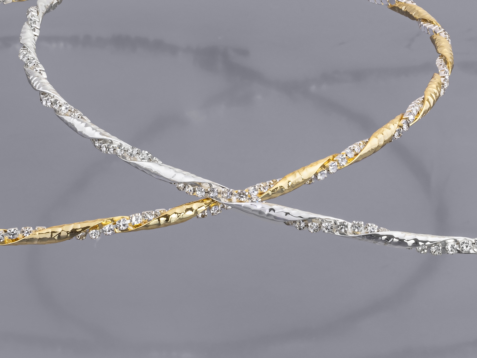 Eπάργυρα στέφανα : 1