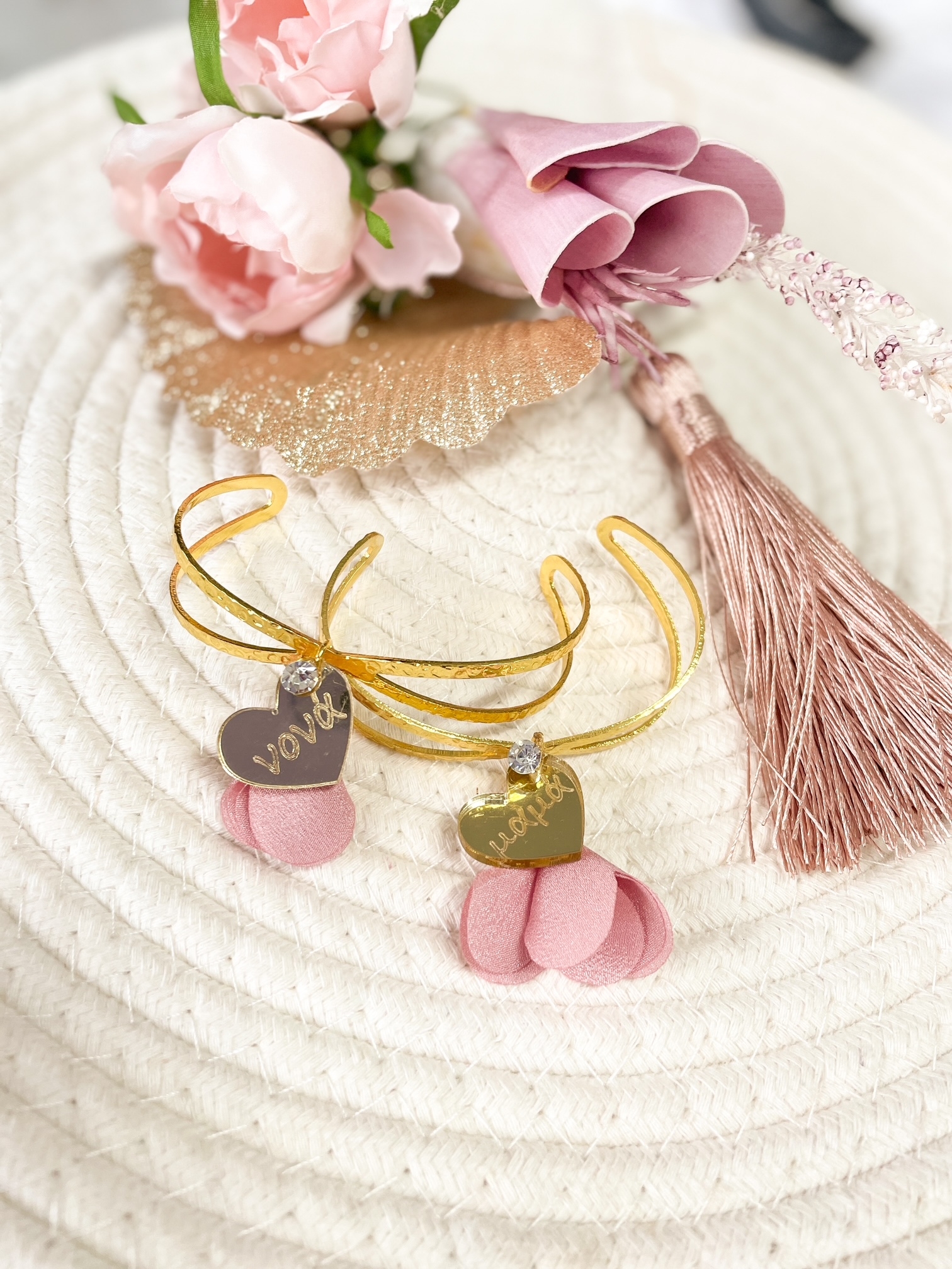 Μαρτυρικά Μαμάς Νονάς με λουλούδι μικάντο